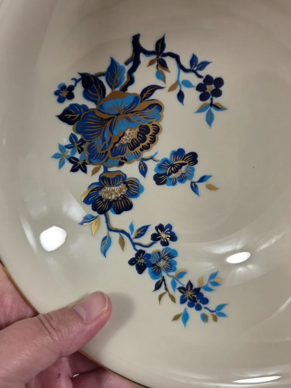 Lenox Pagoda Round Compote Ivory Background Blue & Gold Flowers